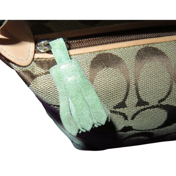 Coach 2000's Y2K Signature Collection Khaki Canvas & Green Suede demi baguette - Picture 11 of 14